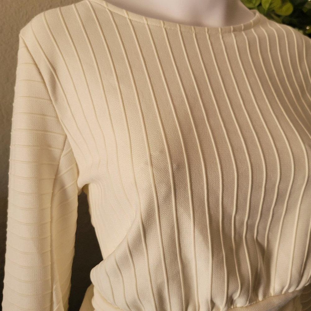 H&M Cream Ribbed Blouse - Picture 2 of 7